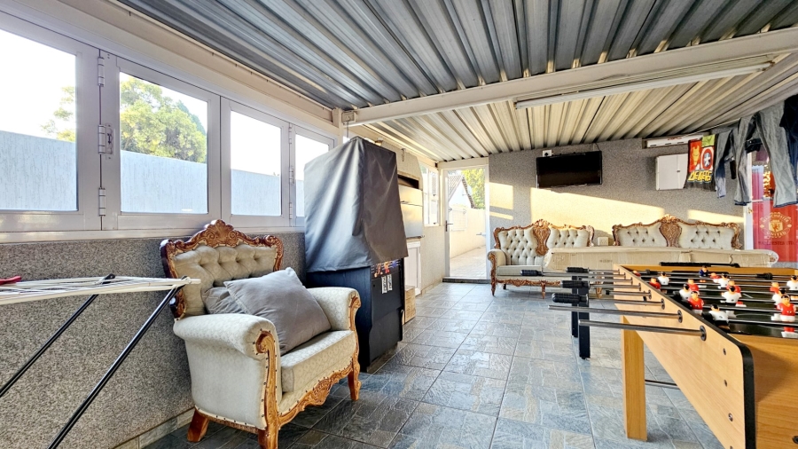 4 Bedroom Property for Sale in Arcon Park Gauteng