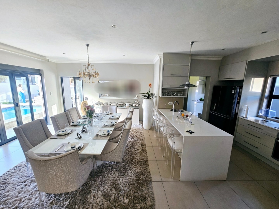 To Let 4 Bedroom Property for Rent in Midstream Estate Gauteng