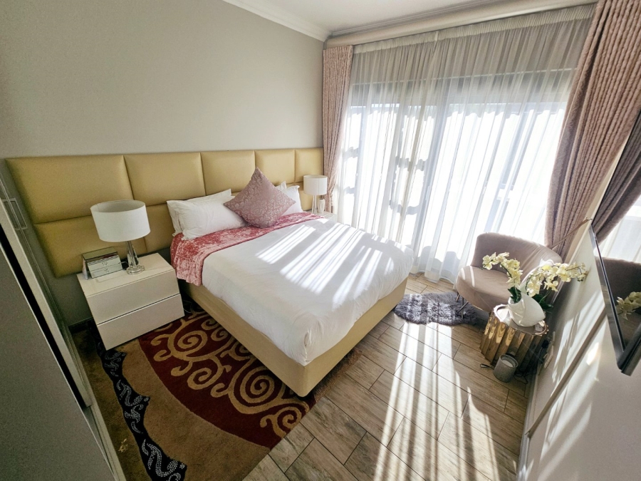 To Let 4 Bedroom Property for Rent in Midstream Estate Gauteng