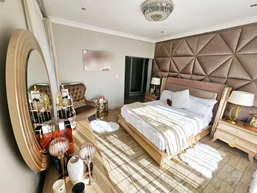 To Let 4 Bedroom Property for Rent in Midstream Estate Gauteng