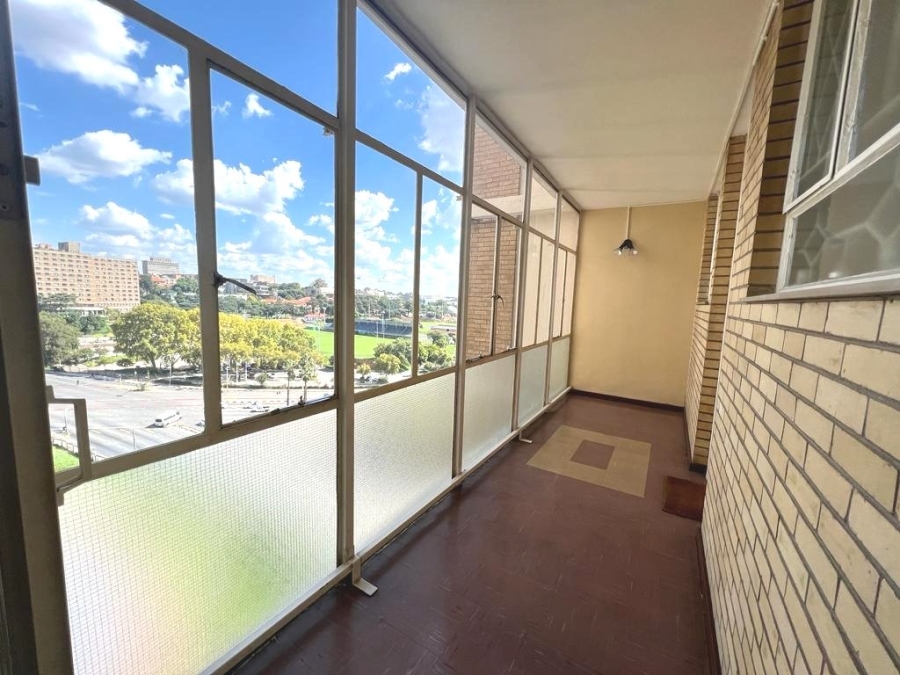 2 Bedroom Property for Sale in Parktown Gauteng