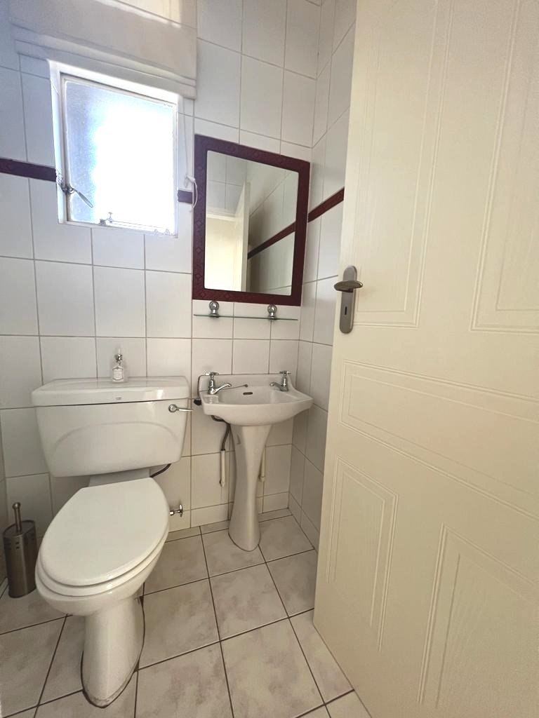 2 Bedroom Property for Sale in Parktown Gauteng