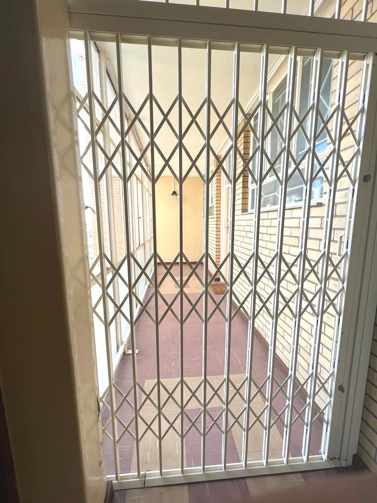 2 Bedroom Property for Sale in Parktown Gauteng