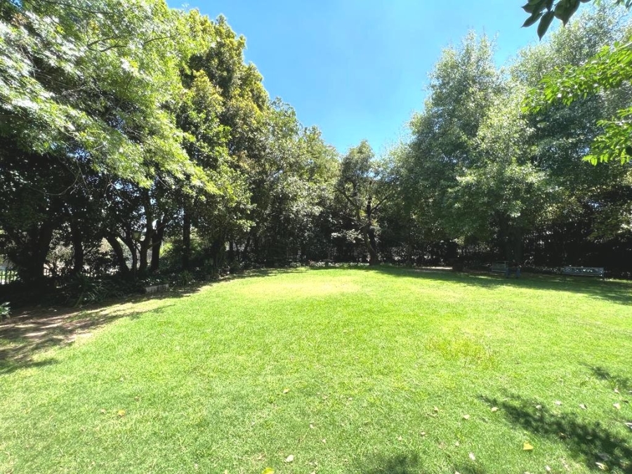 2 Bedroom Property for Sale in Parktown Gauteng