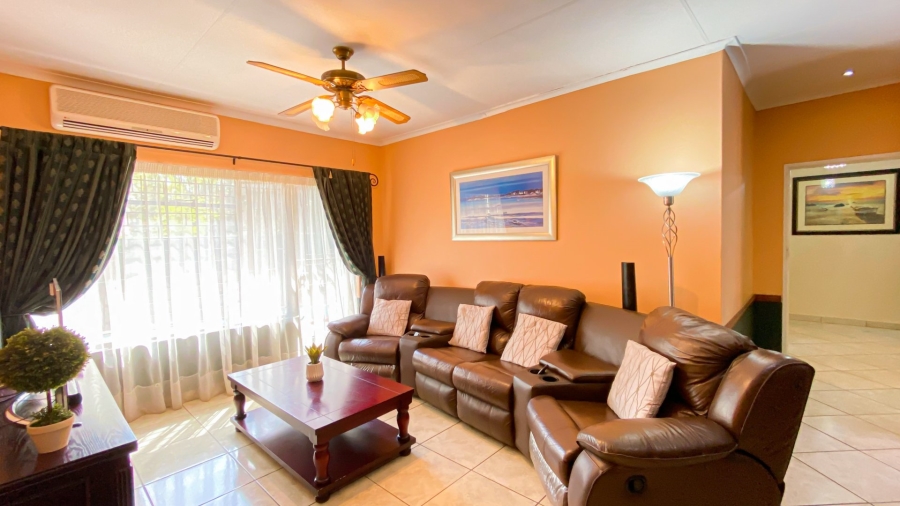 7 Bedroom Property for Sale in Ninapark Gauteng