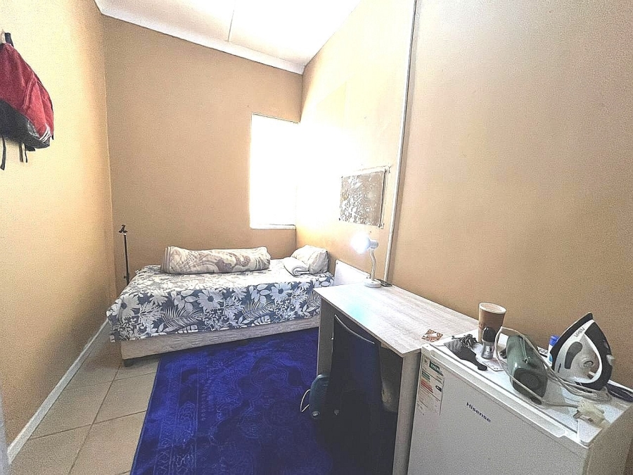 13 Bedroom Property for Sale in Brixton Gauteng