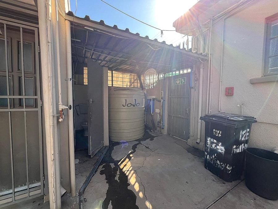 13 Bedroom Property for Sale in Brixton Gauteng
