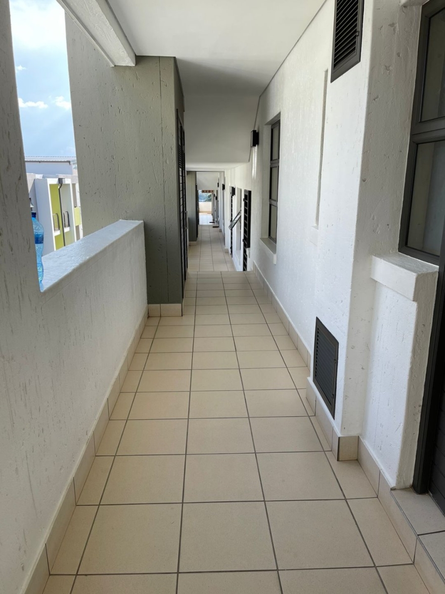 To Let 2 Bedroom Property for Rent in Edenburg Gauteng