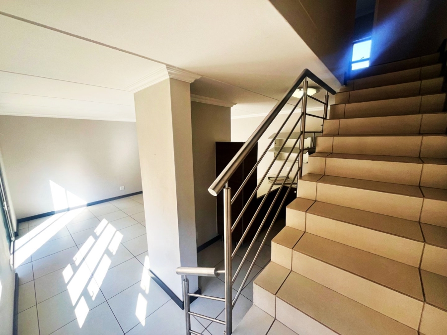 To Let 3 Bedroom Property for Rent in Scarlet Park Gauteng