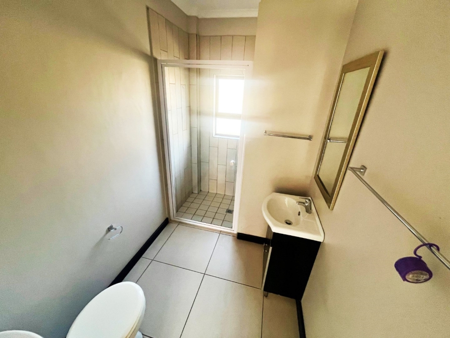 To Let 3 Bedroom Property for Rent in Scarlet Park Gauteng
