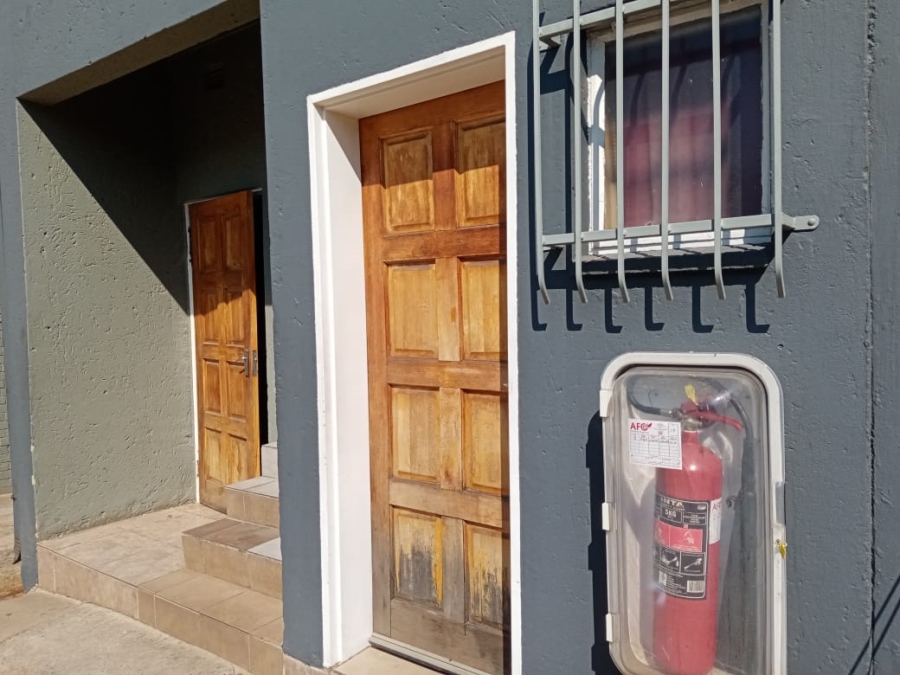 62 Bedroom Property for Sale in Brixton Gauteng