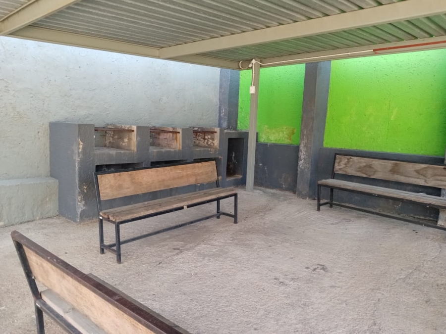 62 Bedroom Property for Sale in Brixton Gauteng