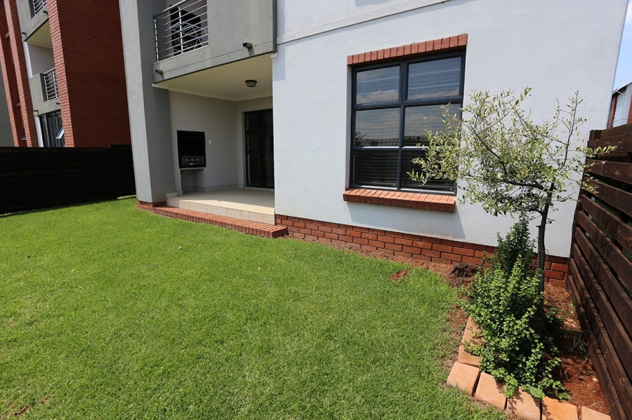 To Let 3 Bedroom Property for Rent in Glen Marais Gauteng