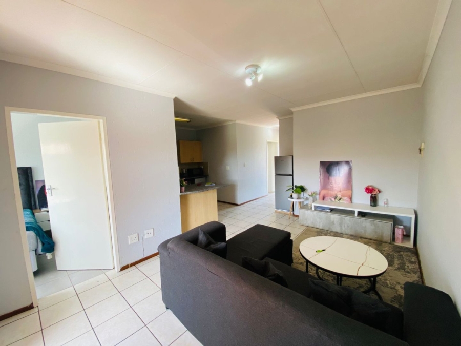 To Let 2 Bedroom Property for Rent in Comet Gauteng