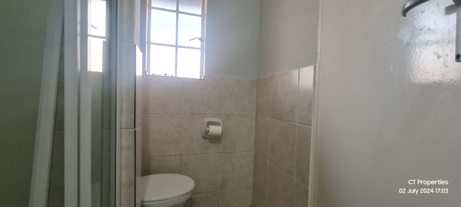 To Let 2 Bedroom Property for Rent in Comet Gauteng