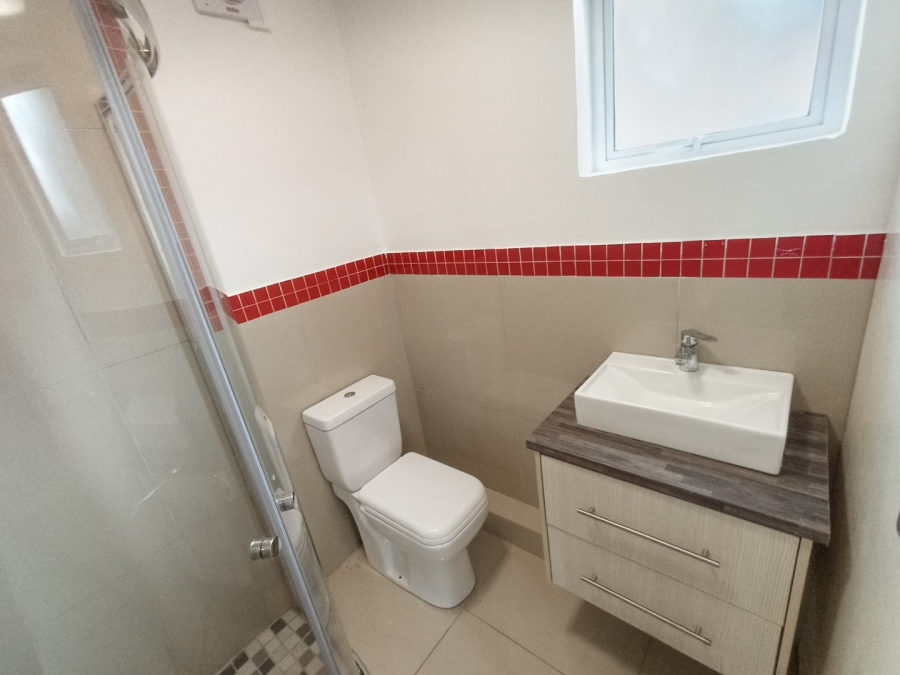 To Let 1 Bedroom Property for Rent in Sandown Gauteng