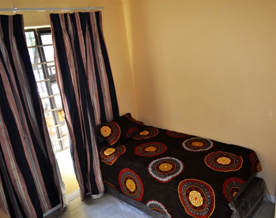 To Let 1 Bedroom Property for Rent in Auckland Park Gauteng