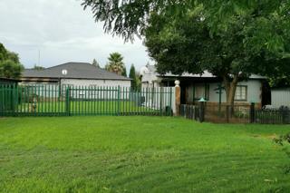  Bedroom Property for Sale in Spaarwater Gauteng