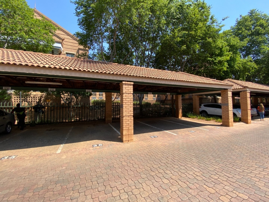 To Let commercial Property for Rent in Faerie Glen Gauteng