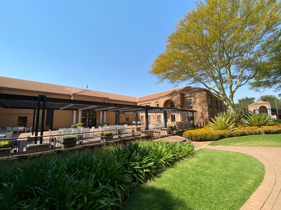 To Let commercial Property for Rent in Faerie Glen Gauteng