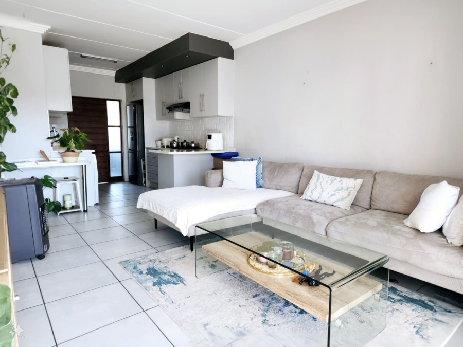 2 Bedroom Property for Sale in Eveleigh Gauteng