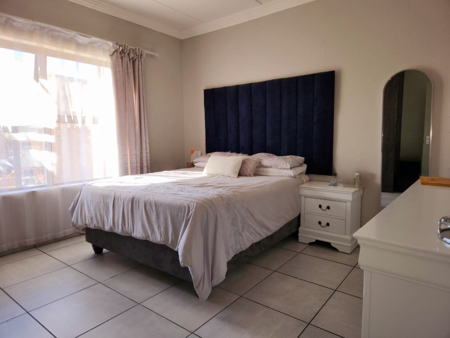 2 Bedroom Property for Sale in Eveleigh Gauteng