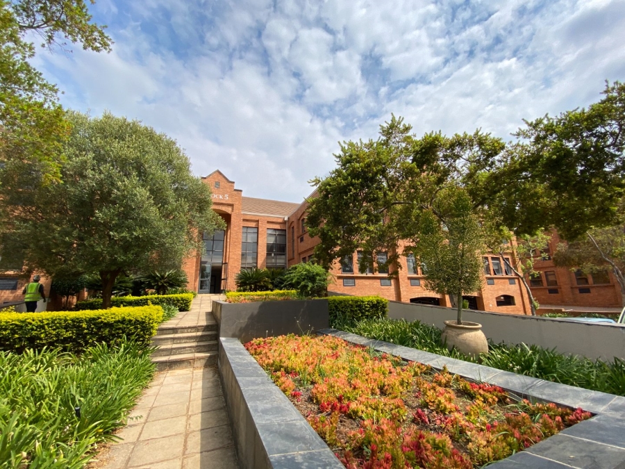 Commercial Property for Sale in Faerie Glen Gauteng