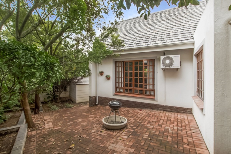 To Let 2 Bedroom Property for Rent in Kyalami Ah Gauteng