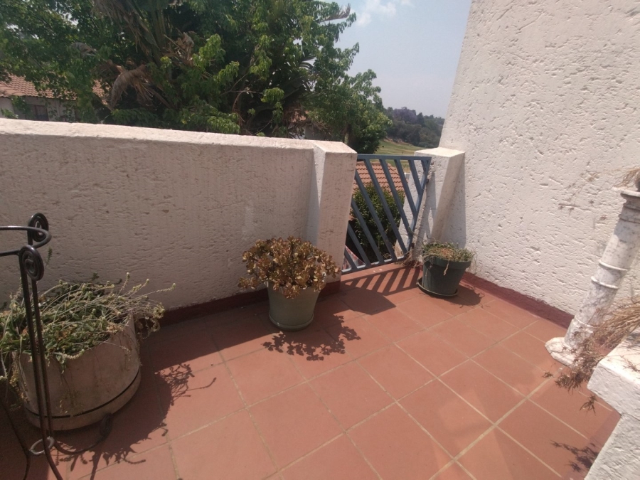 1 Bedroom Property for Sale in Observatory Gauteng