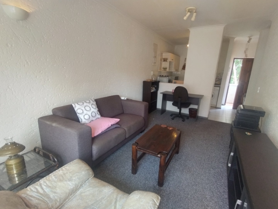 1 Bedroom Property for Sale in Observatory Gauteng