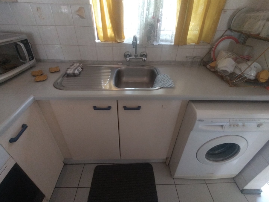 1 Bedroom Property for Sale in Observatory Gauteng