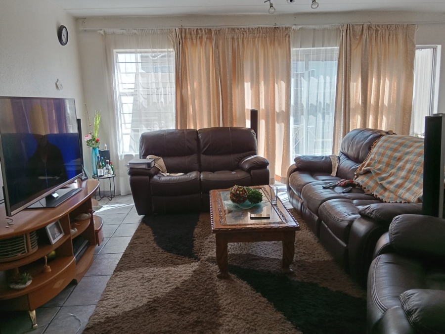 3 Bedroom Property for Sale in Bedford Gardens Gauteng
