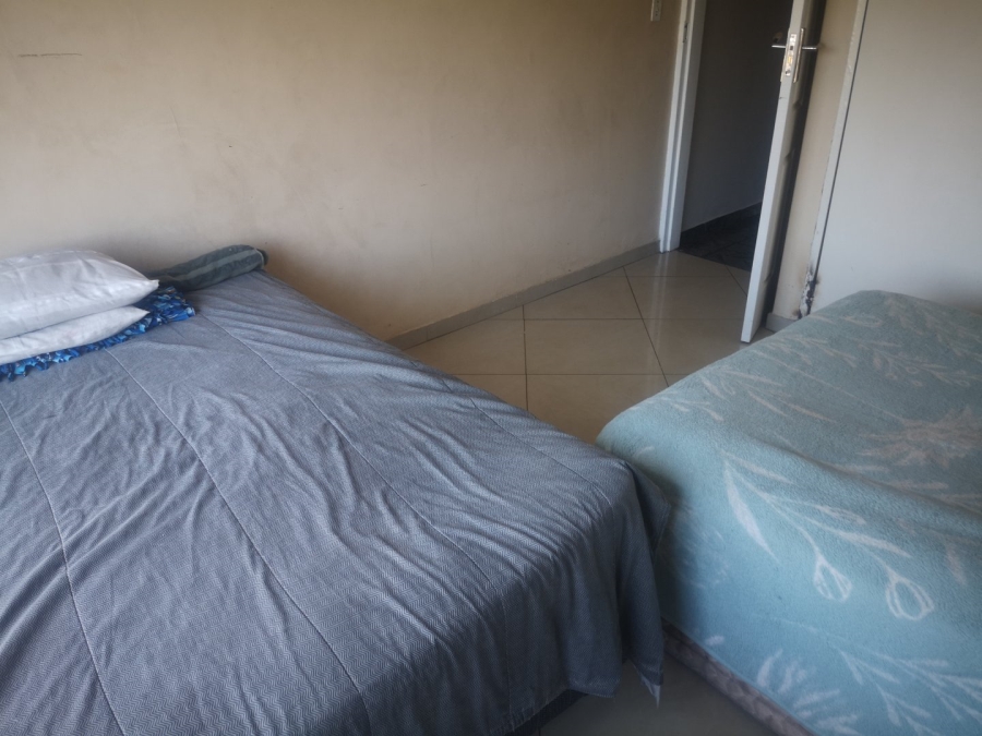 2 Bedroom Property for Sale in Wychwood Gauteng