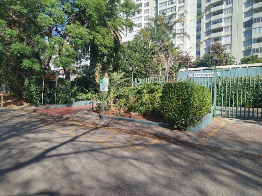2 Bedroom Property for Sale in Bedford Gardens Gauteng