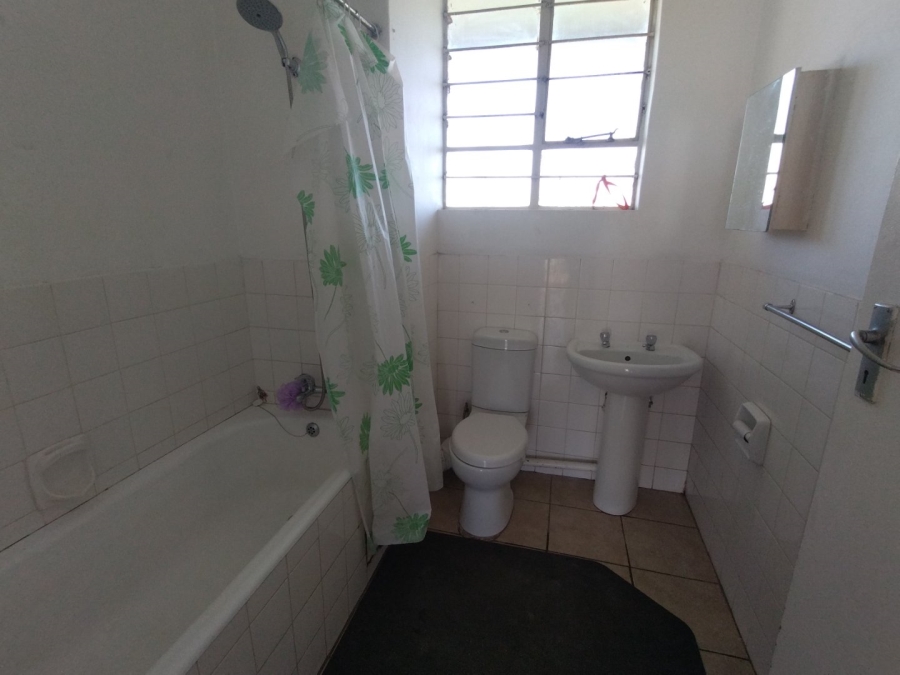 2 Bedroom Property for Sale in Bedford Gardens Gauteng