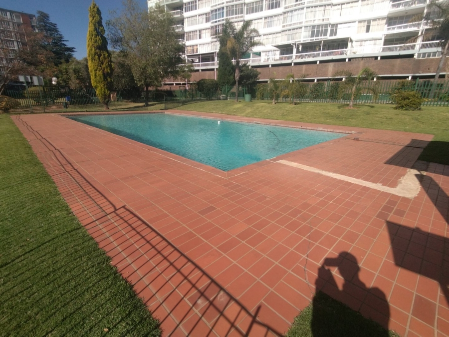 2 Bedroom Property for Sale in Bedford Gardens Gauteng