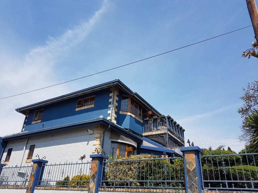 5 Bedroom Property for Sale in Kensington Gauteng
