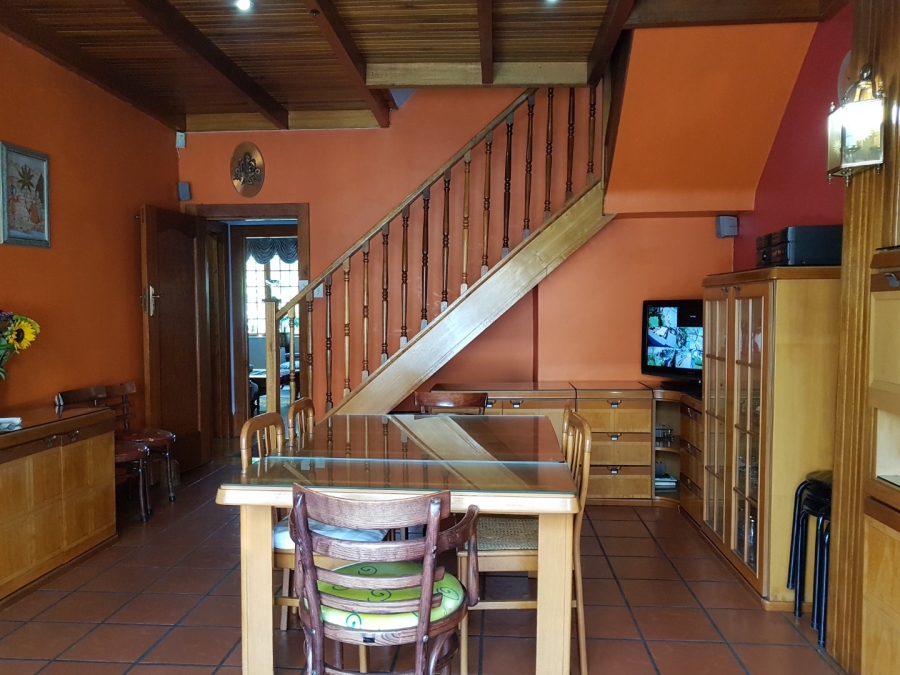 5 Bedroom Property for Sale in Kensington Gauteng