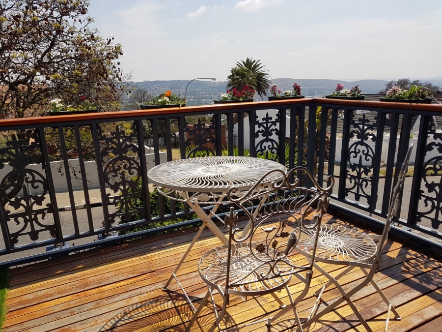 5 Bedroom Property for Sale in Kensington Gauteng