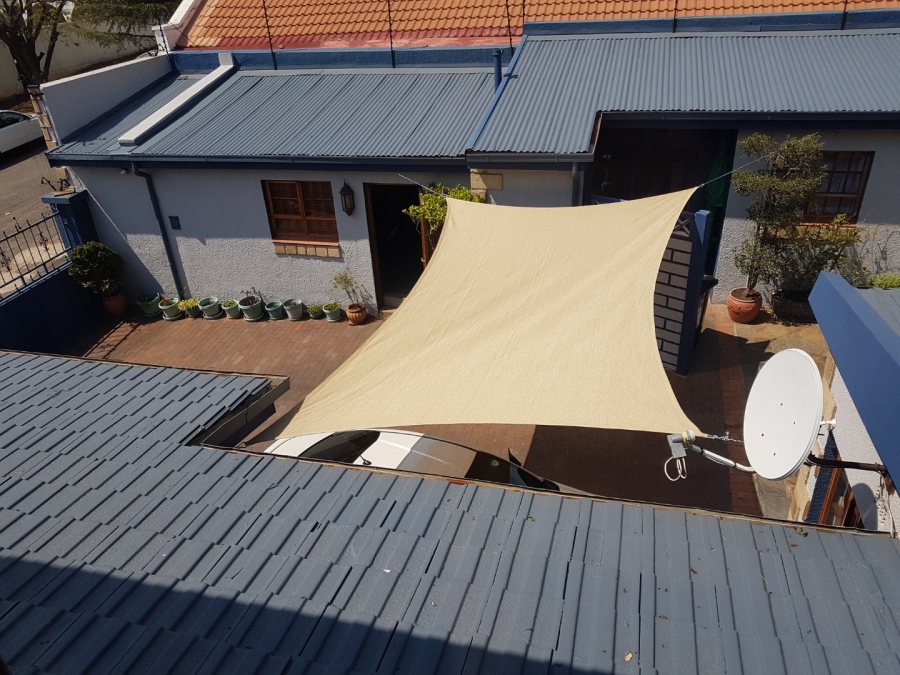 5 Bedroom Property for Sale in Kensington Gauteng