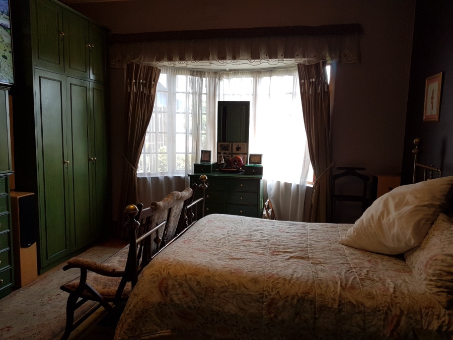 5 Bedroom Property for Sale in Kensington Gauteng