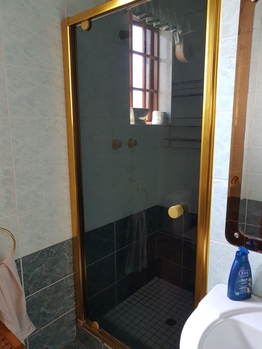 5 Bedroom Property for Sale in Kensington Gauteng