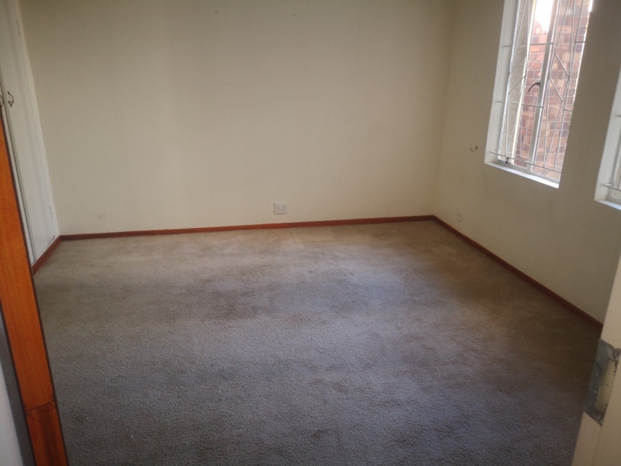8 Bedroom Property for Sale in Troyeville Gauteng