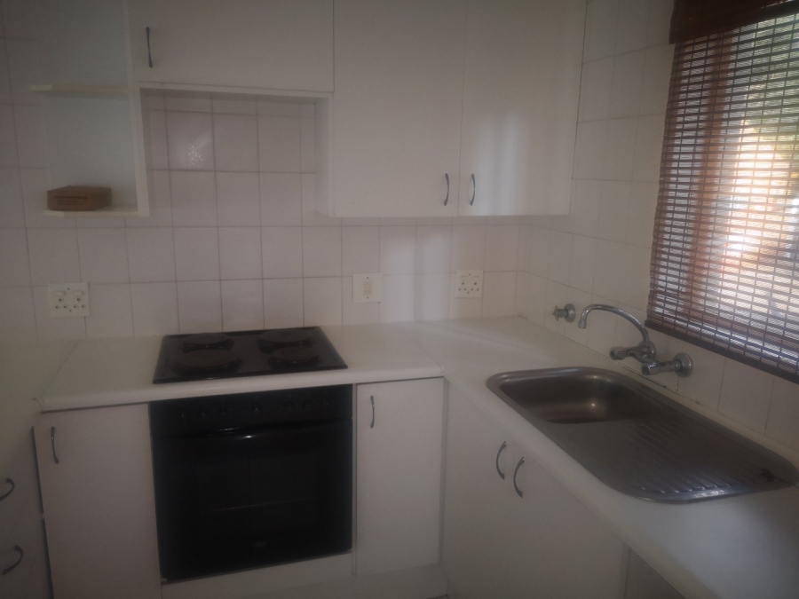 1 Bedroom Property for Sale in Observatory Gauteng