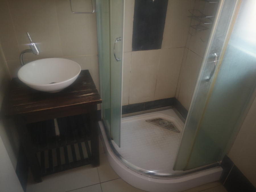 1 Bedroom Property for Sale in Observatory Gauteng