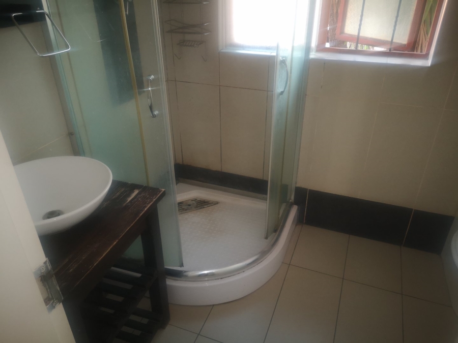 1 Bedroom Property for Sale in Observatory Gauteng