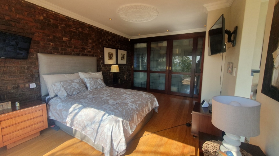 5 Bedroom Property for Sale in Kensington Gauteng