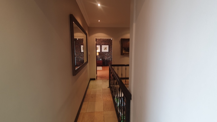 5 Bedroom Property for Sale in Kensington Gauteng