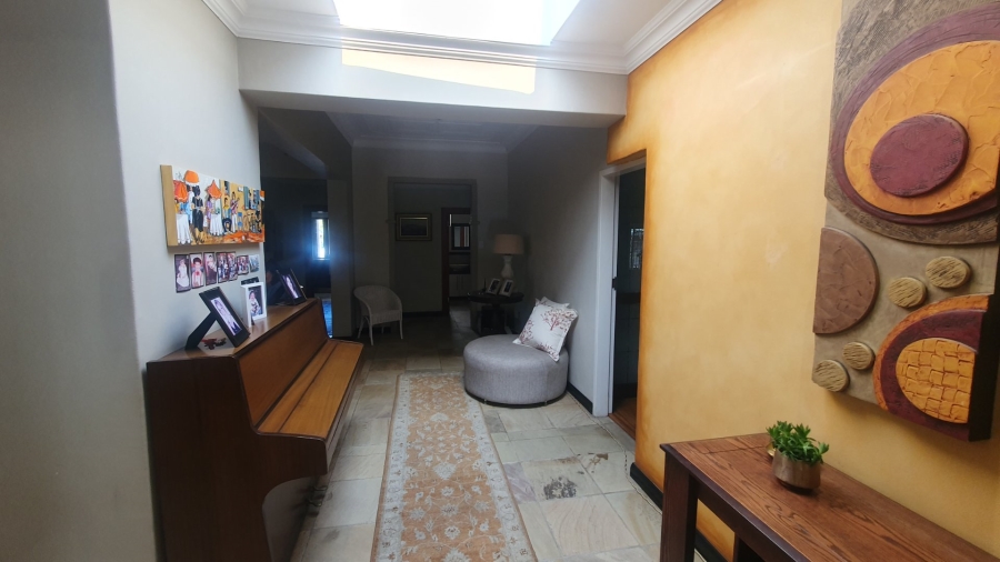 5 Bedroom Property for Sale in Kensington Gauteng