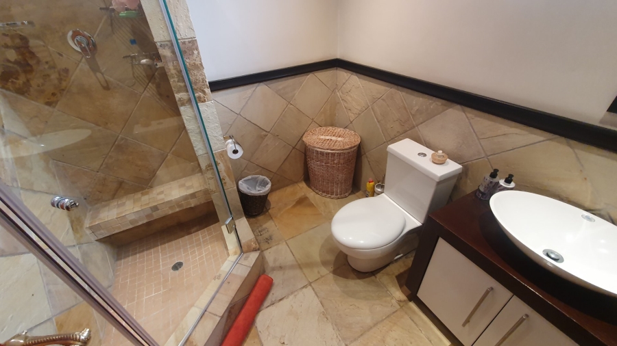 5 Bedroom Property for Sale in Kensington Gauteng